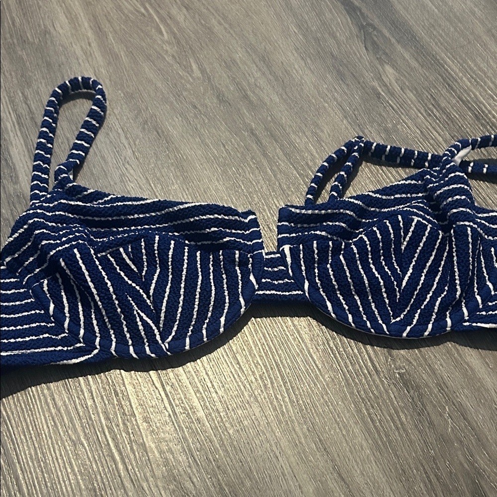 Freshwater swimwear